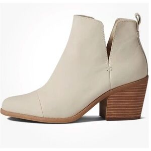 Tom’s booties Elegant Cream Ankle Boots size 7